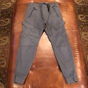 Hollister men’s Skinny Jogger size S gray lightly used